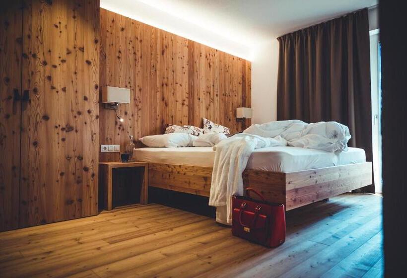Люкс Повышенной Комфортности, Gourmet   Boutique Hotel Tanzer