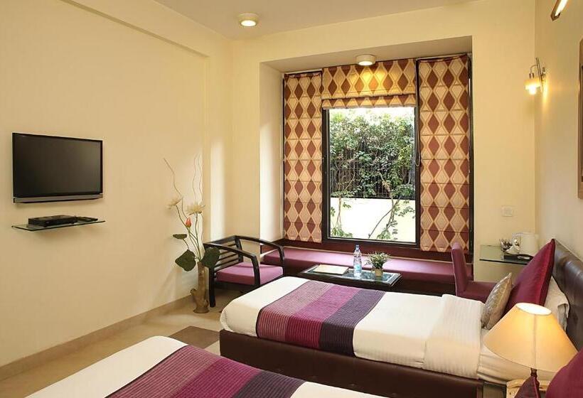 豪华房间, Ahuja Residency Parklane, Gurgaon