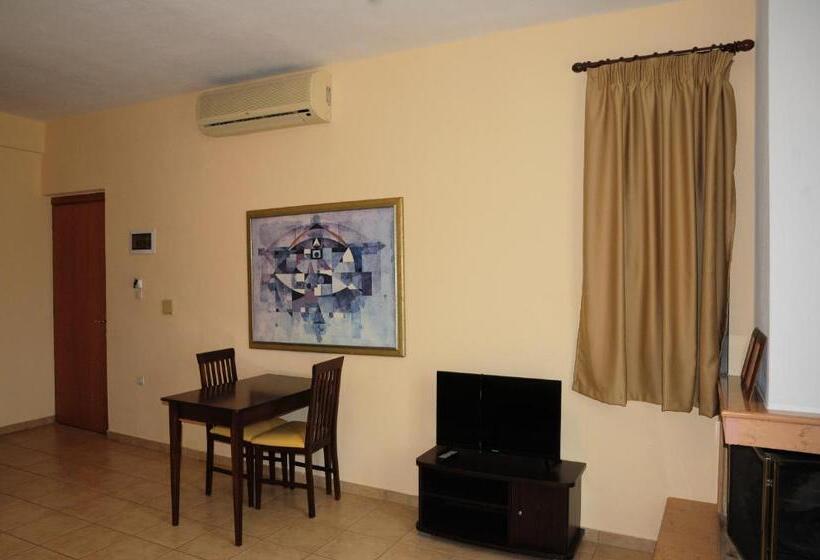 آپارتمان 1 خوابه با چشم‌انداز استخر, Palirria Hotel & Studios