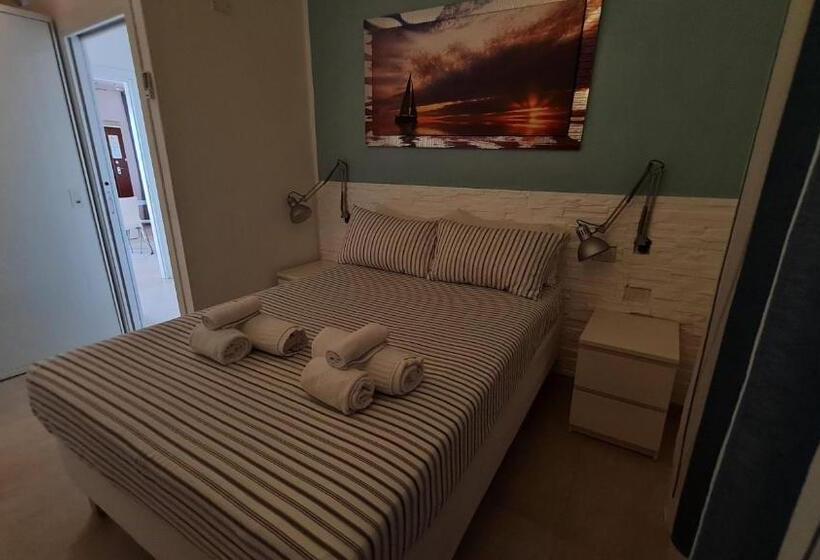 آپارتمان 2 خوابه با چشم‌انداز دریا, Residence Borgo Punta Villa