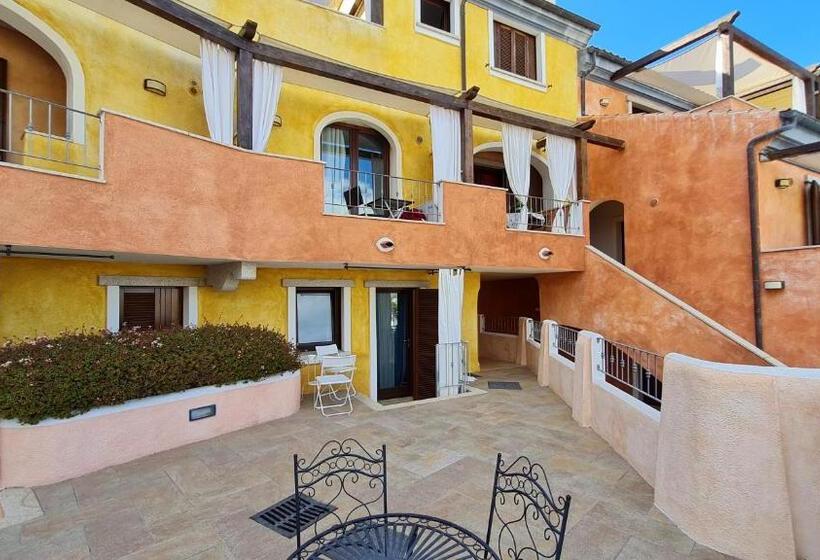 آپارتمان 1 خوابه, Residence Borgo Punta Villa