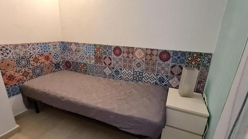 إستوديو قياسى, Residence Borgo Punta Villa