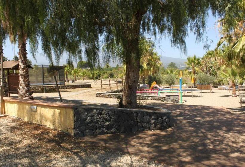 شقة غرفة واحدة مزودة بتراس, Oasi Del Fiumefreddo