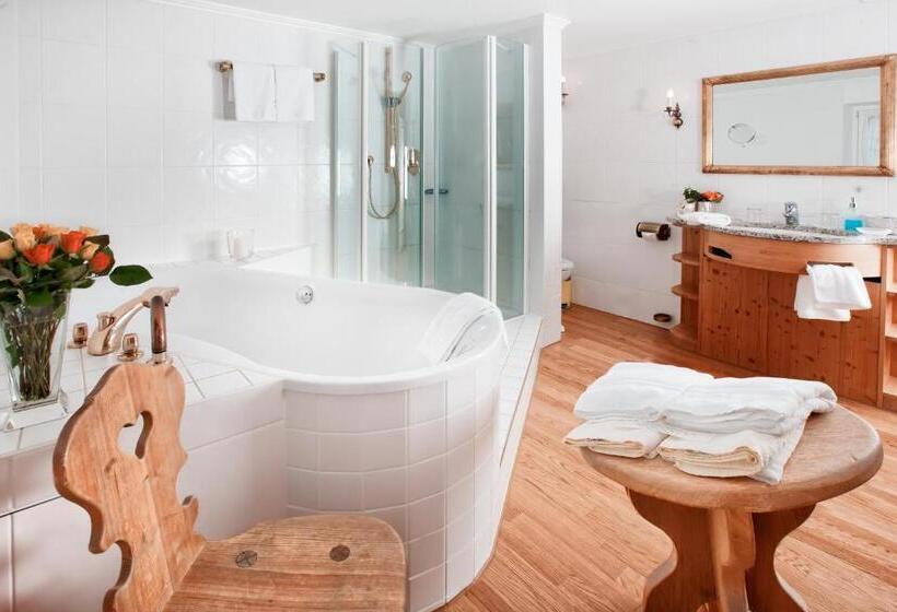 Полулюкс Вид на Горы, Mittelburg Wellness