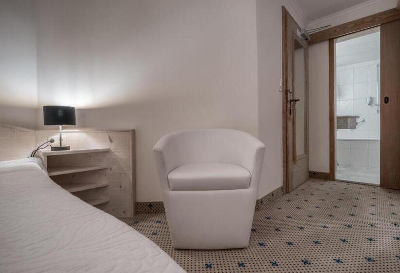Номер Стандарт, Mittelburg Wellness