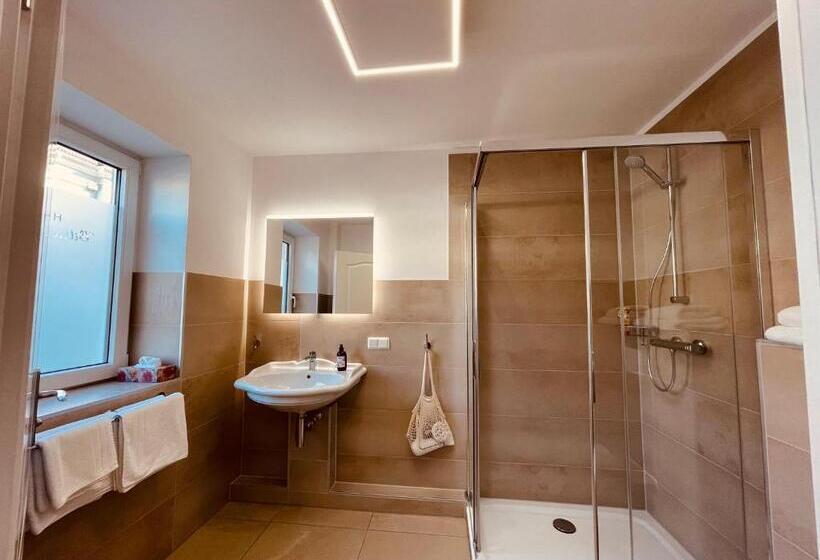Семейный Номер, Villa Antonia