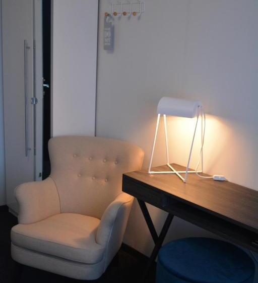 Comfort Enkeltværelse, Herrloh