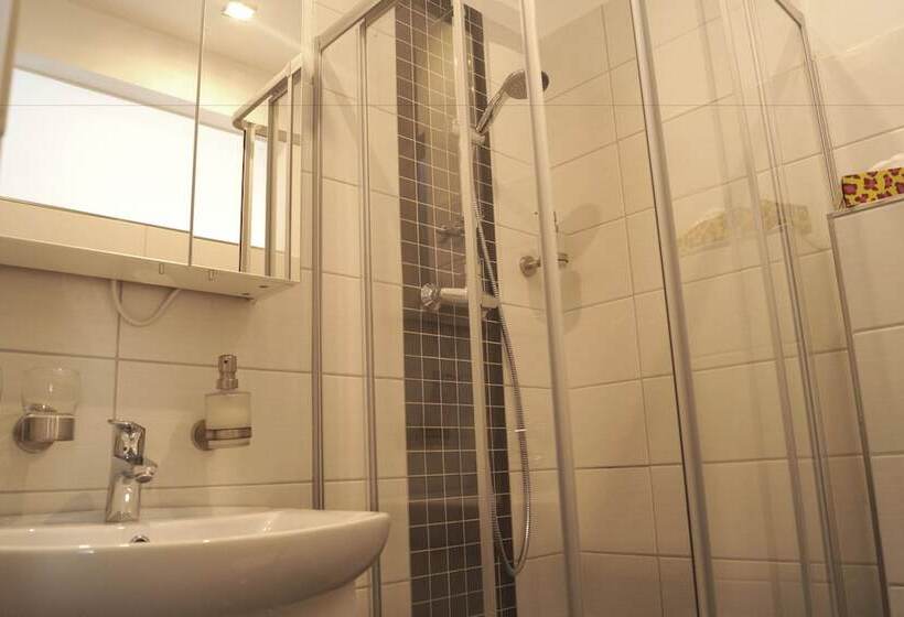 スタンダードトリプルルーム, Regiohotel Pfälzer Hof Wernigerode