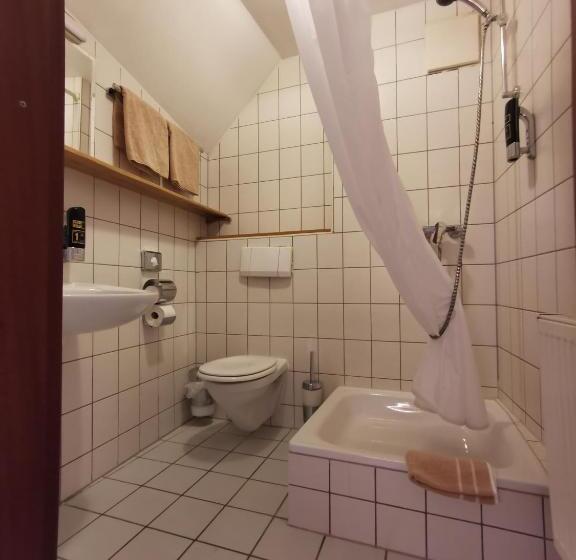 Номер Комфорт, Gasthaus & Hotel Drei Lilien