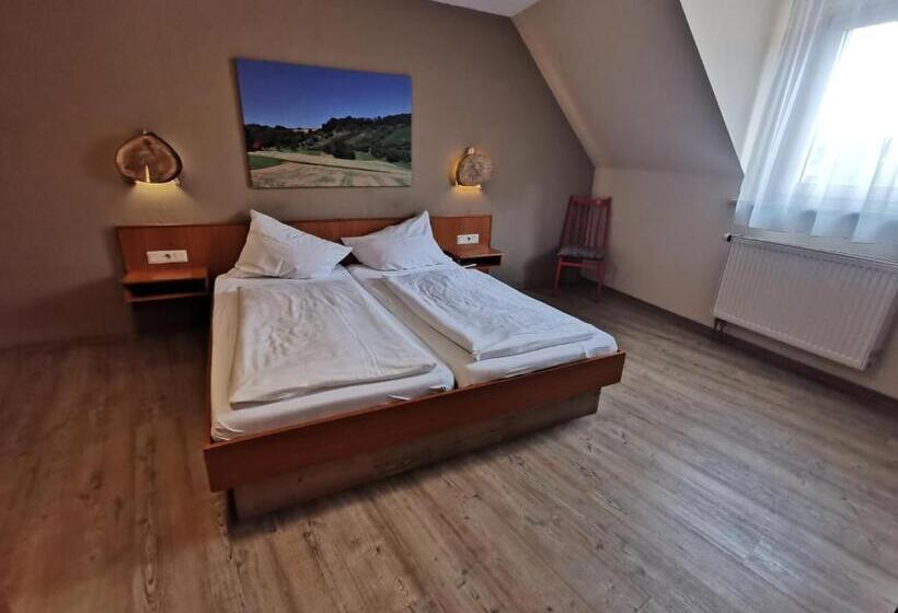 Номер Комфорт, Gasthaus & Hotel Drei Lilien