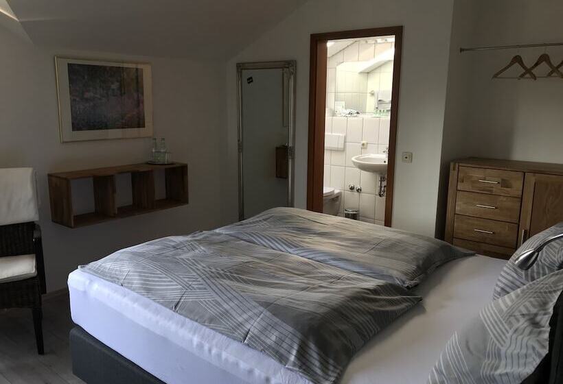 Номер Стандарт, Landhotel Linden Am Venekotensee