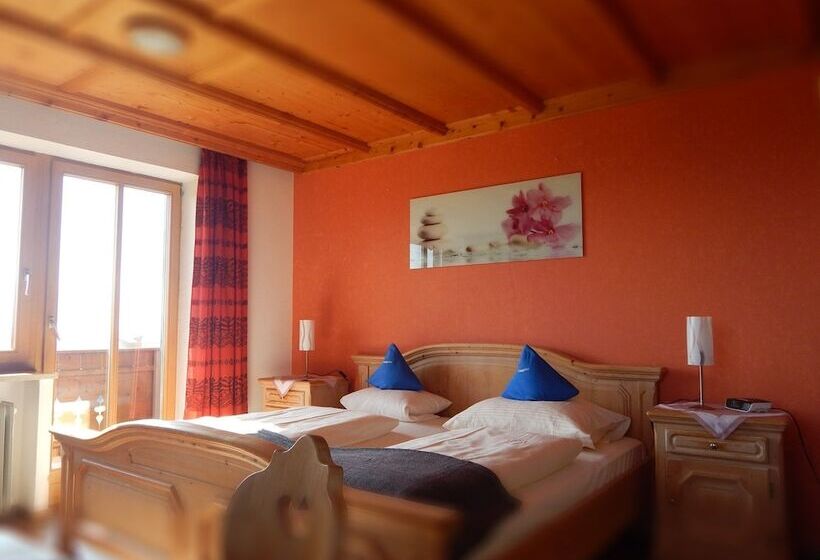 Номер Стандарт Вид на Горы, Berg Hotel Weingarten Garni