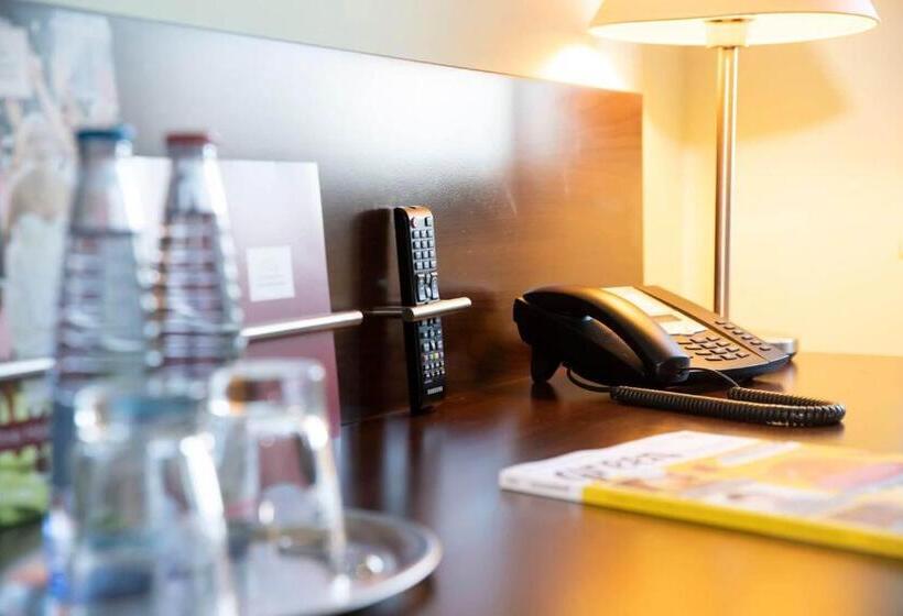 Номер Стандарт, Schlosshotel Blankenburg