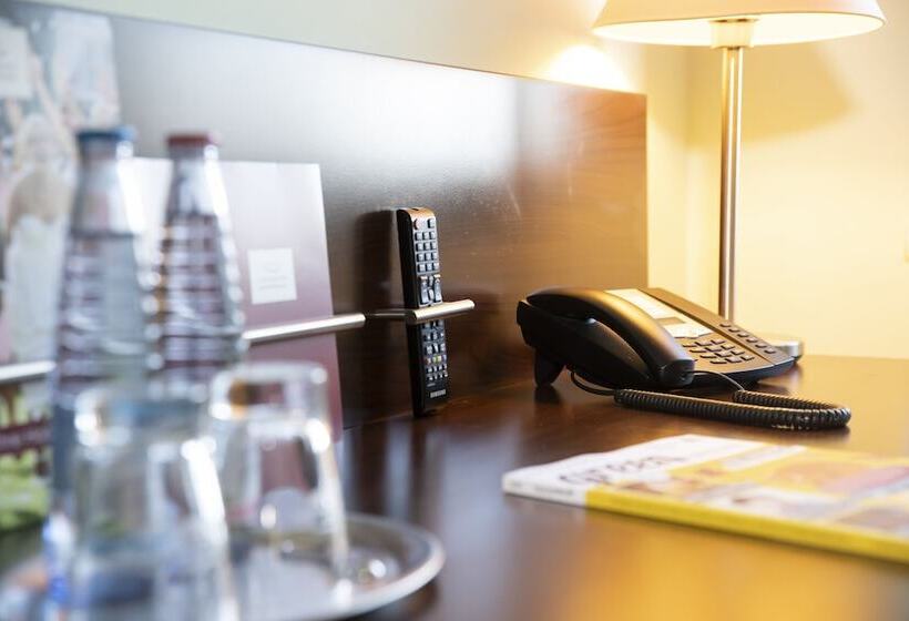 Номер Стандарт, Schlosshotel Blankenburg