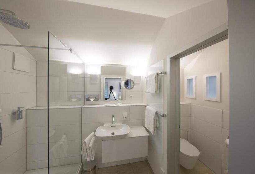 Люкс Вид на Сад, Mintrops Land Hotel Burgaltendorf