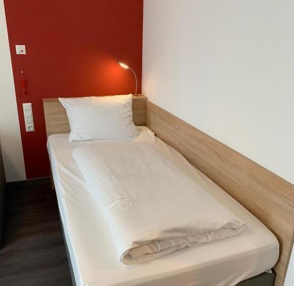 Номер Стандарт Индивидуальный, Adesso Hotel Göttingen   Pay At Property On Arrival Ihr Automatenhotel In Göttingen