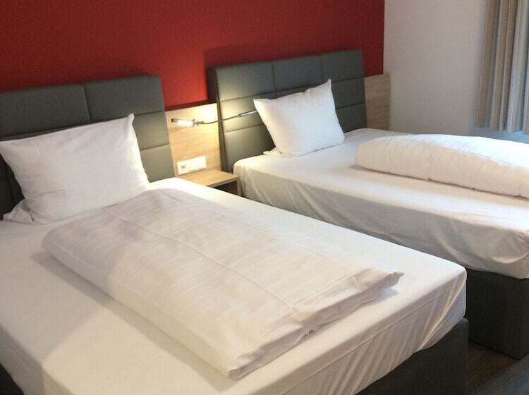 Номер Стандарт Адаптированный для Инвалидов, Adesso Hotel Göttingen   Pay At Property On Arrival Ihr Automatenhotel In Göttingen
