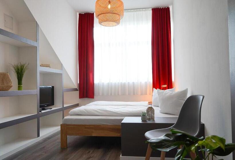 Апартаменты 3 Спальни, Aparthotel Am Zwinger