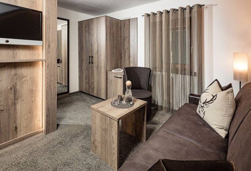 Люкс Повышенной Комфортности, Boutique & Fashion Hotel Maciaconi   Gardenahotels