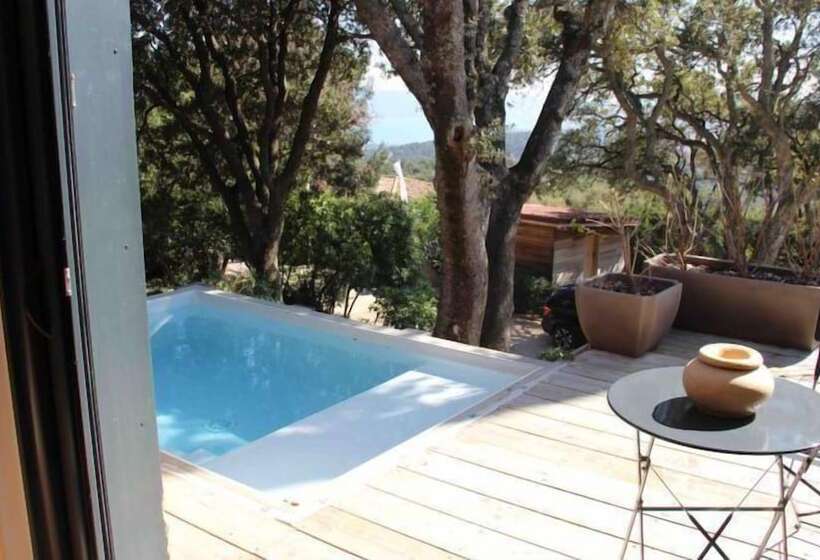 Дом 1 Спальня, Les Hauts De Portovecchio