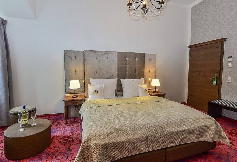 Номер Стандарт, Schloss Hotel Wasserburg