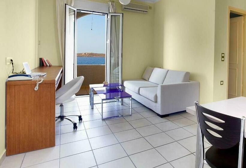 آپارتمان 1 خوابه با بالکن و چشمانداز دریا, Giorgi S Blue Apartments