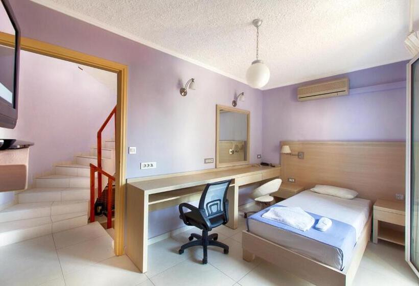 2 Bedroom Apartment Side Sea View, Giorgi S Blue Apartments