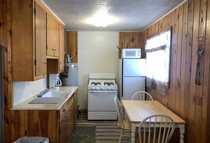 Хижина, South Fork Lodge & Rv Park