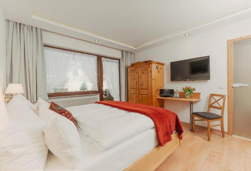 Номер Комфорт, Schwarzwald Hotel Kraeutle