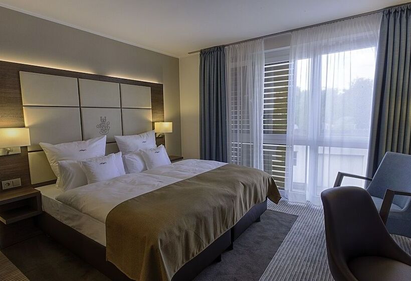 Номер Deluxe, Höger S Hotel & Restaurant