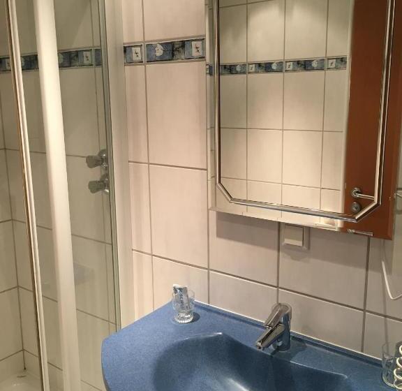 Номер Стандарт Трехместный, Landhotel Kussmann