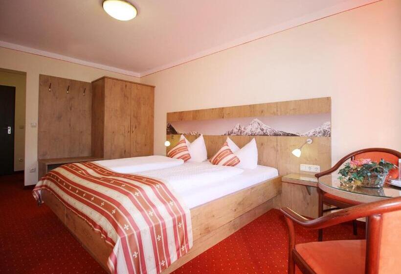 Номер Стандарт Трехместный, Alpenhotel Brennerbascht