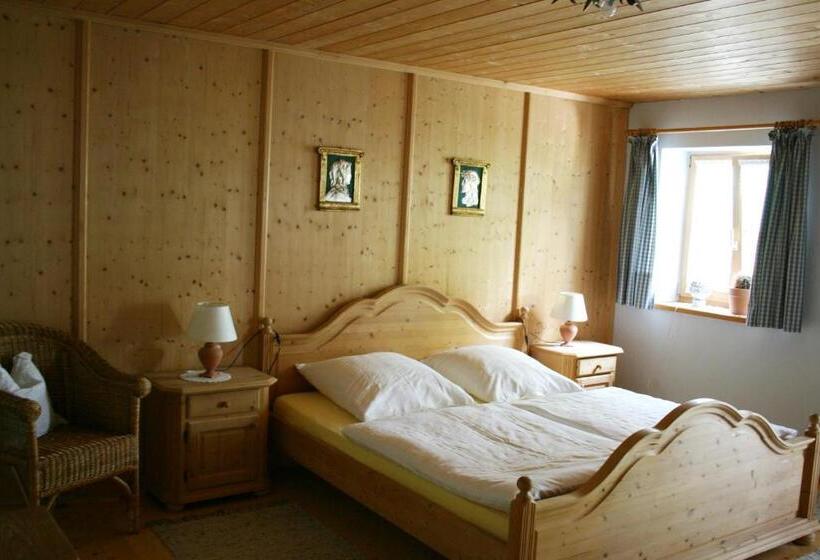 Номер Стандарт, Beim Huber In Linden