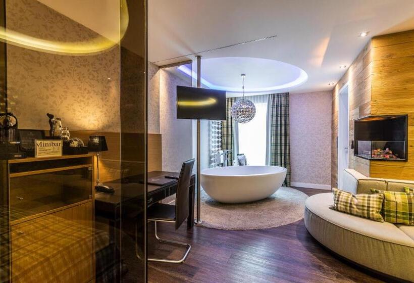 Номер Deluxe, Block Hotel & Living