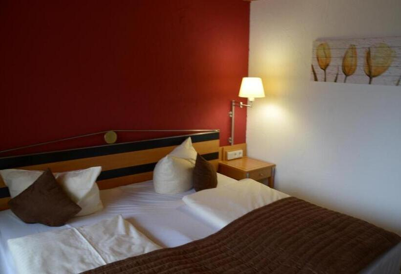 Номер Стандарт, Landhotel Röfleuten