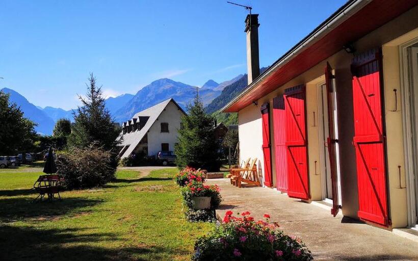 Номер Стандарт Вид на Горы, Le Relais D Avajan
