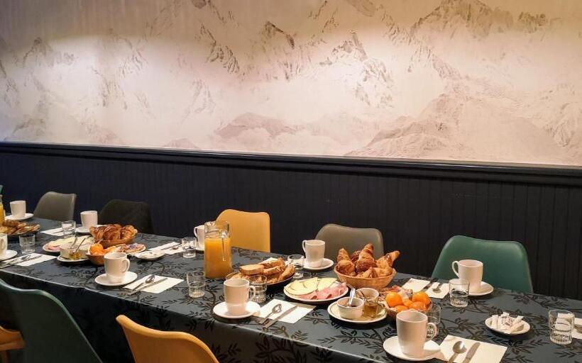 Номер Deluxe, Le Relais D Avajan