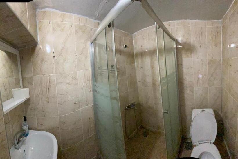 اتاق لوکس, Hanimağabuti̇k Otel