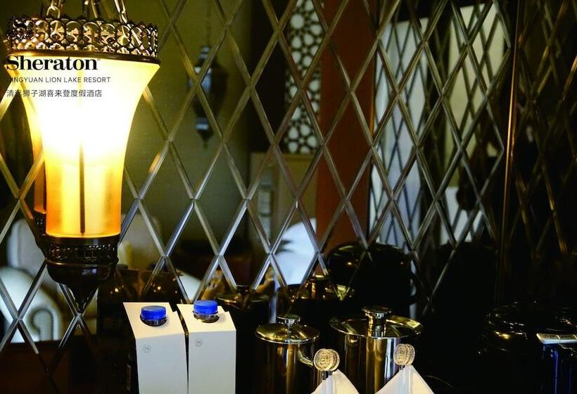 Номер Премиум Вид на Озеро, Sheraton Qingyuan Lion Lake Resort