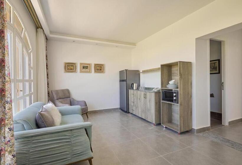 ویلای یک اتاق خوابه با استخر شنا, Le Royal Marina