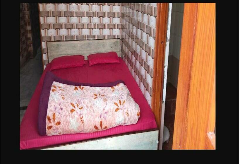 标准间, Priti Guest House By Wb Inn