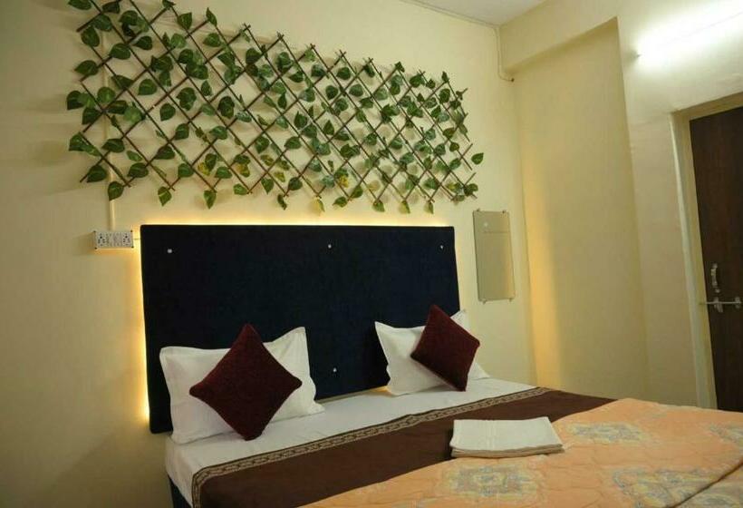 Трехместный Номер Классика, O Pop Hotel Blue Star