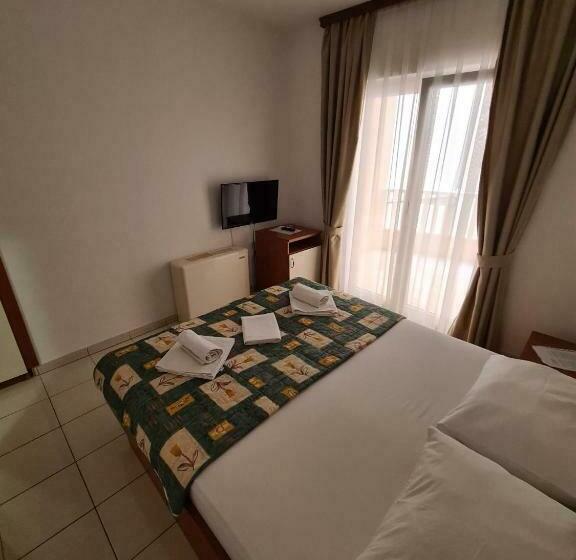 غرفة قياسية مزوَّدة بشُرفة, Villa Ancora