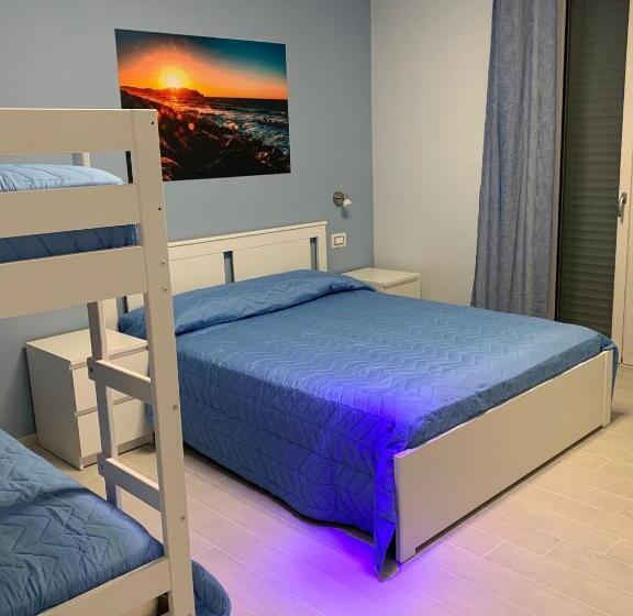 Четырехместный Номер Классик, La Spiaggia B&b