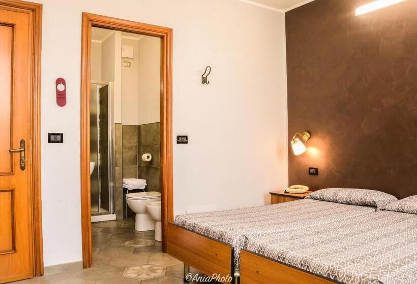 اتاق استاندارد, Albergo Florida Taggia