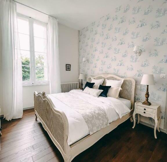Номер Стандарт, Karma Chateau De Samary