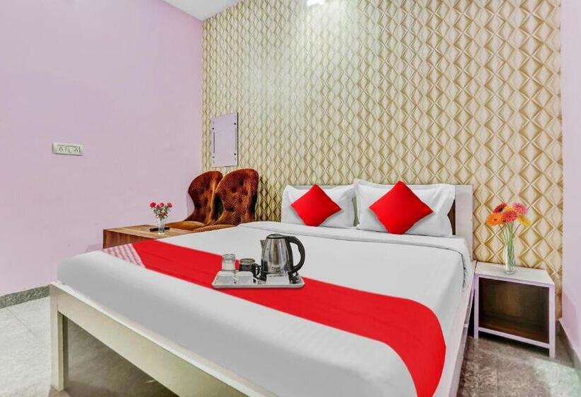 三人经典房间, Flagship K D Guest House
