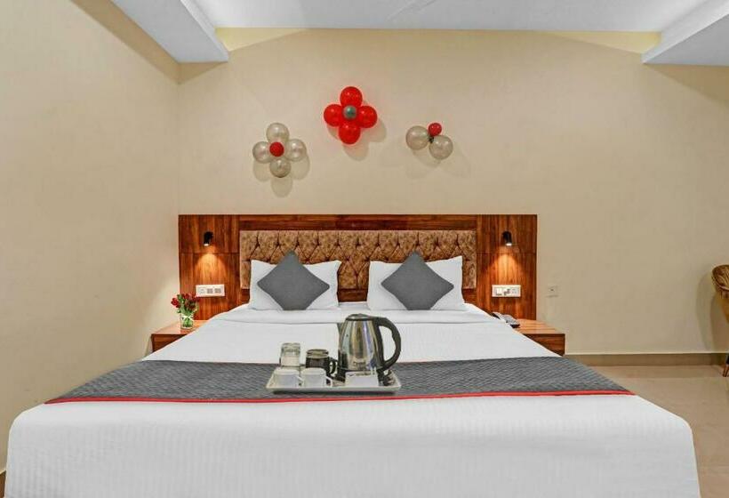 Classic 3 Pers. Værelse, Super Townhouse H G Near Gautam Buddha Park