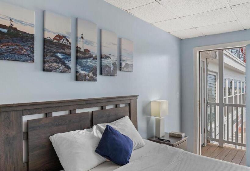 سوئیت 2 خوابه, Mt Royal Motel