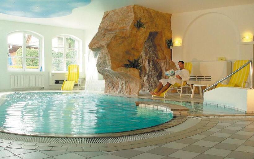 Номер Стандарт с Балконом, Genussgasthof & Hotel Beim Krutzler